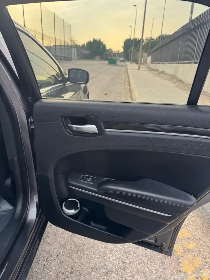 للبيع كرايسلر 2015 34