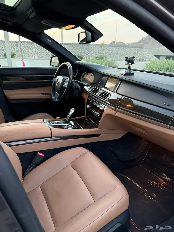 BMW 730LI ممشى قليل 5