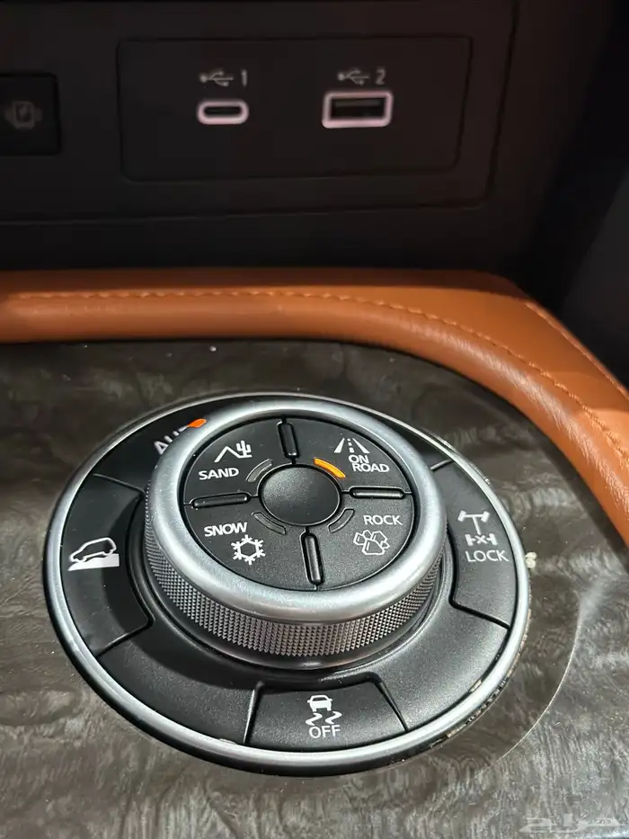 نيسان باترول بلاتينيوم - عداد 65 الف - 2022 38