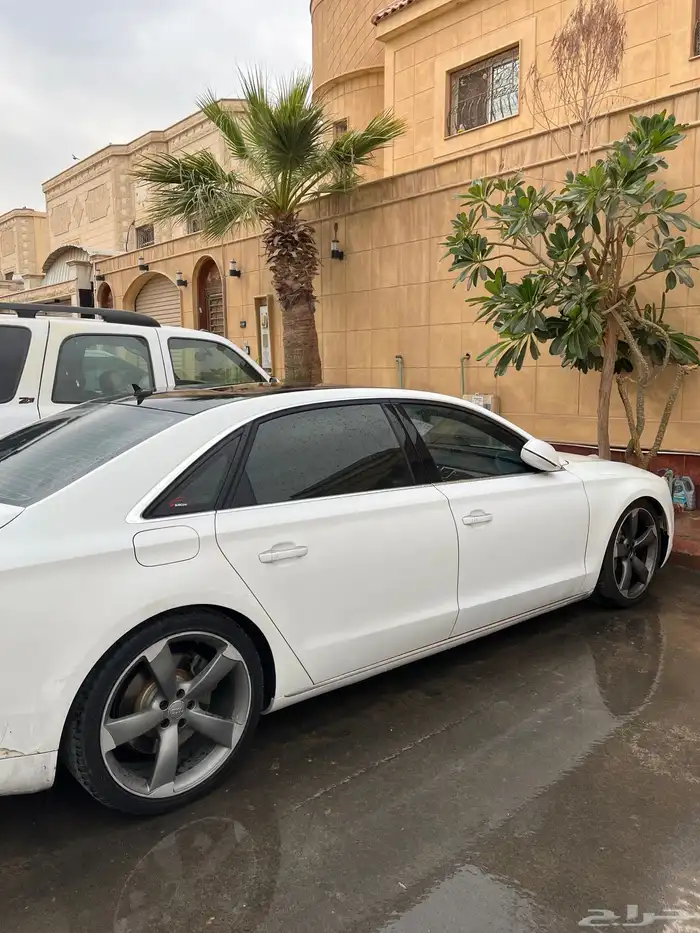 اودي 2013 A8 13