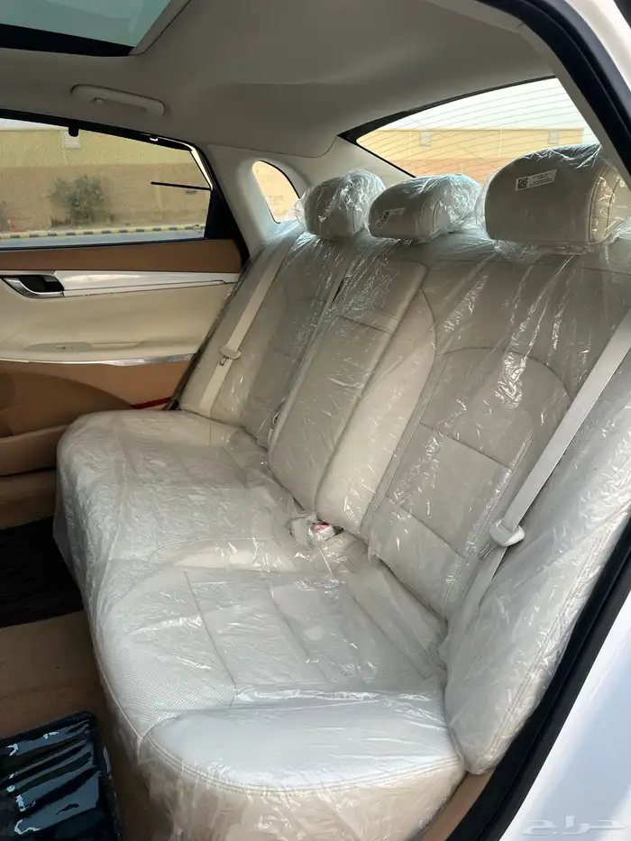 هيونداي أزيرا 2023 سمارت بحالة الوكالة 30