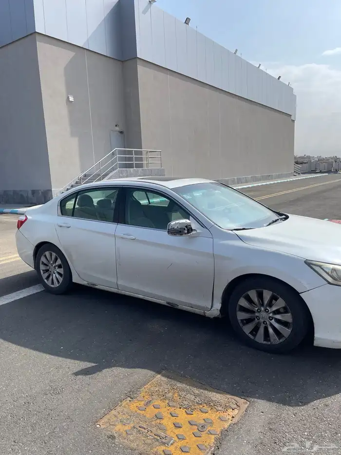 هوندا اكورد 1