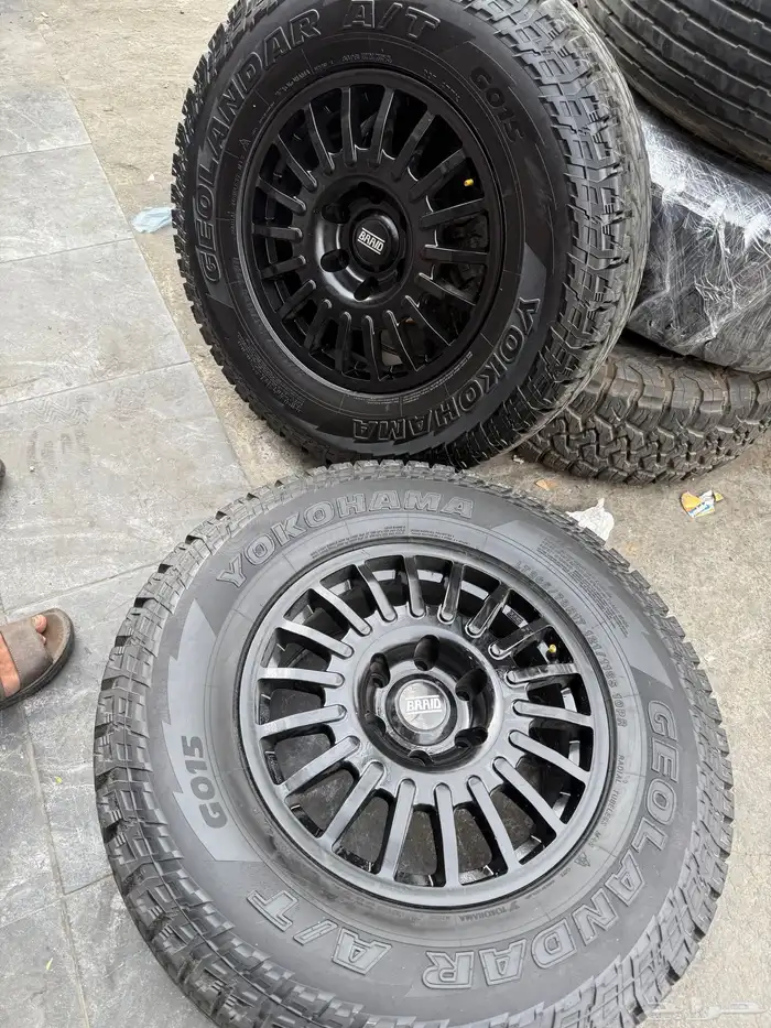 جنوط برايد مع كفرات ربع حجري مقاس 285 70 17 يوكوهاما 14