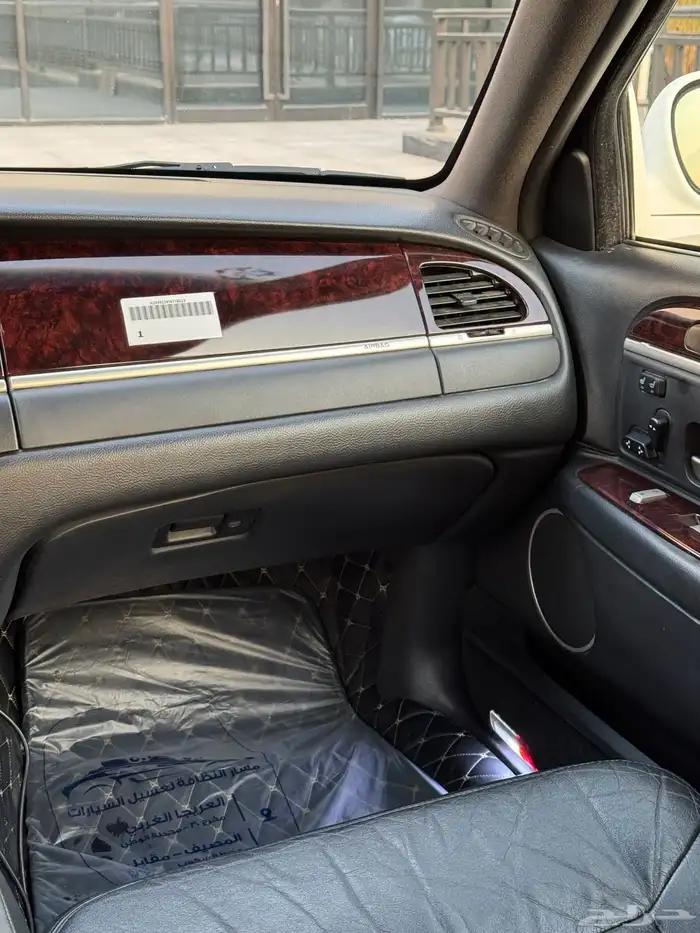 لنكون تاون كار 2011 امريكي فل كامل شورت 19