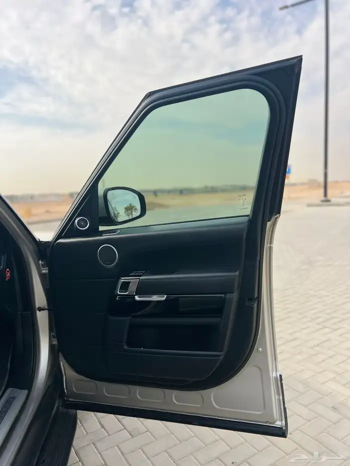 رنج روفر فوج اس اي 17