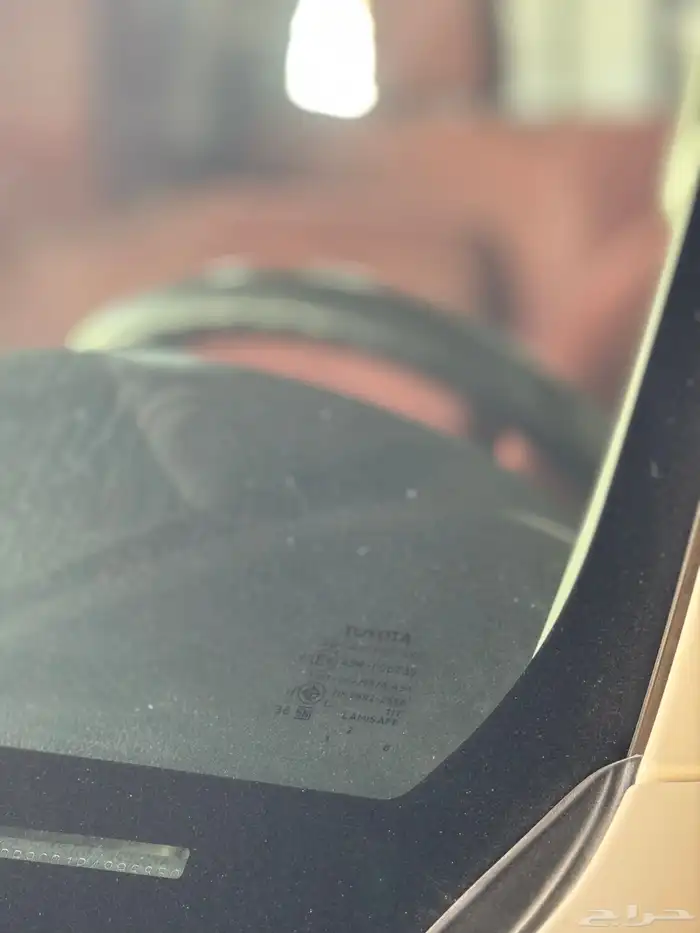 تويوتا هايلكس GL2 ديزل موديل 2023 نظيف جدا 16