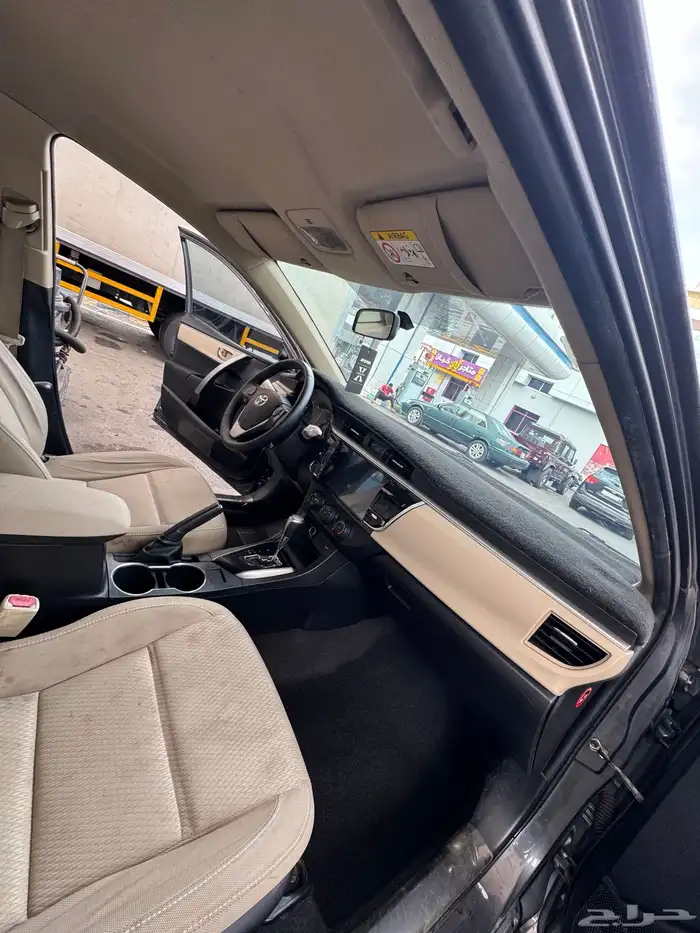 تويوتا كورولا 2016 فل كامل بدون فتحته سقف 16