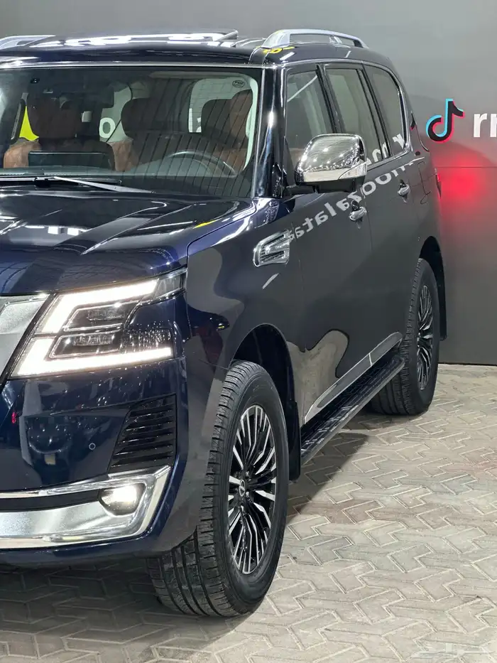 نيسان باترول بلاتينيوم - عداد 65 الف - 2022 6