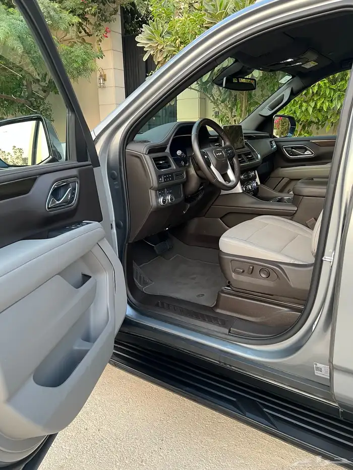 للبيع يوكن قصير دبل وكالة 2023 8