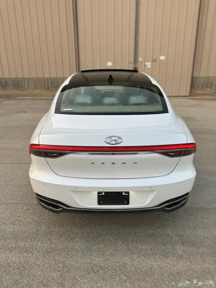 هيونداي أزيرا 2023 سمارت بحالة الوكالة 14