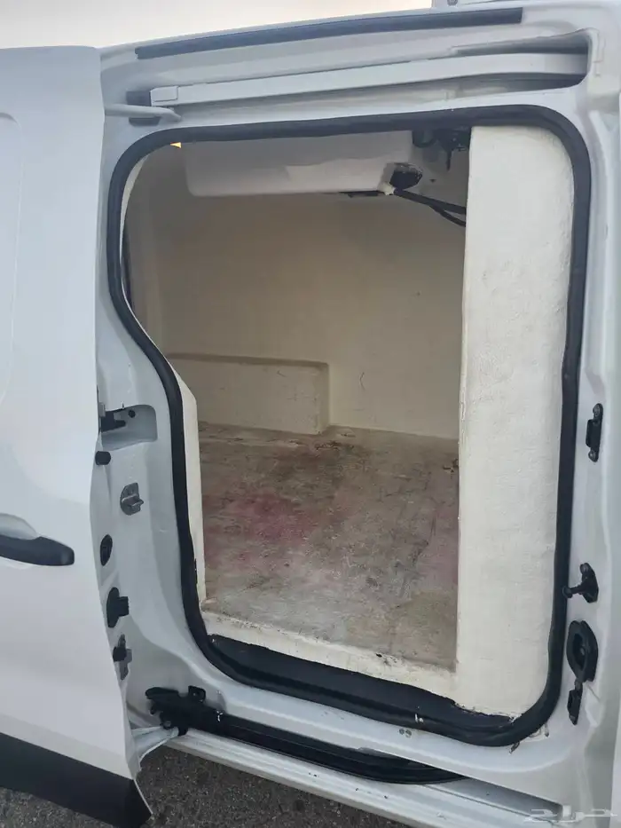 رينو دوكر 2023 ثلاجة ديزل اكسبرس 9