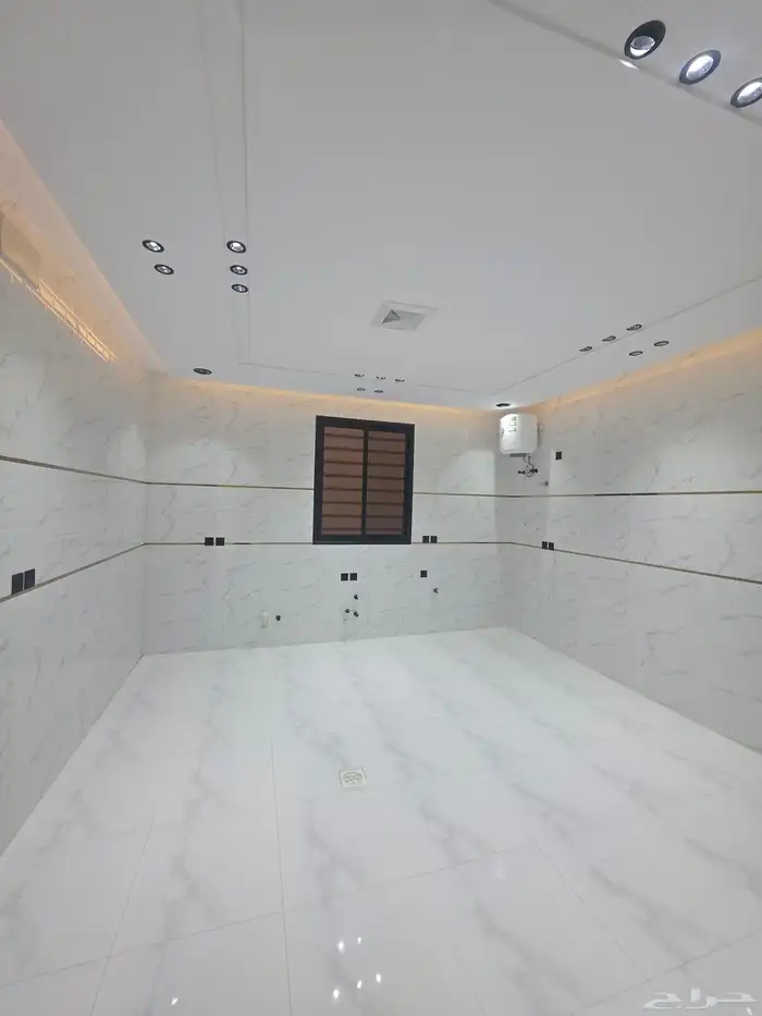 للبيع شقق علويه تشطيب فاخر درة الموسى قريبه من جميع الخدمات 30