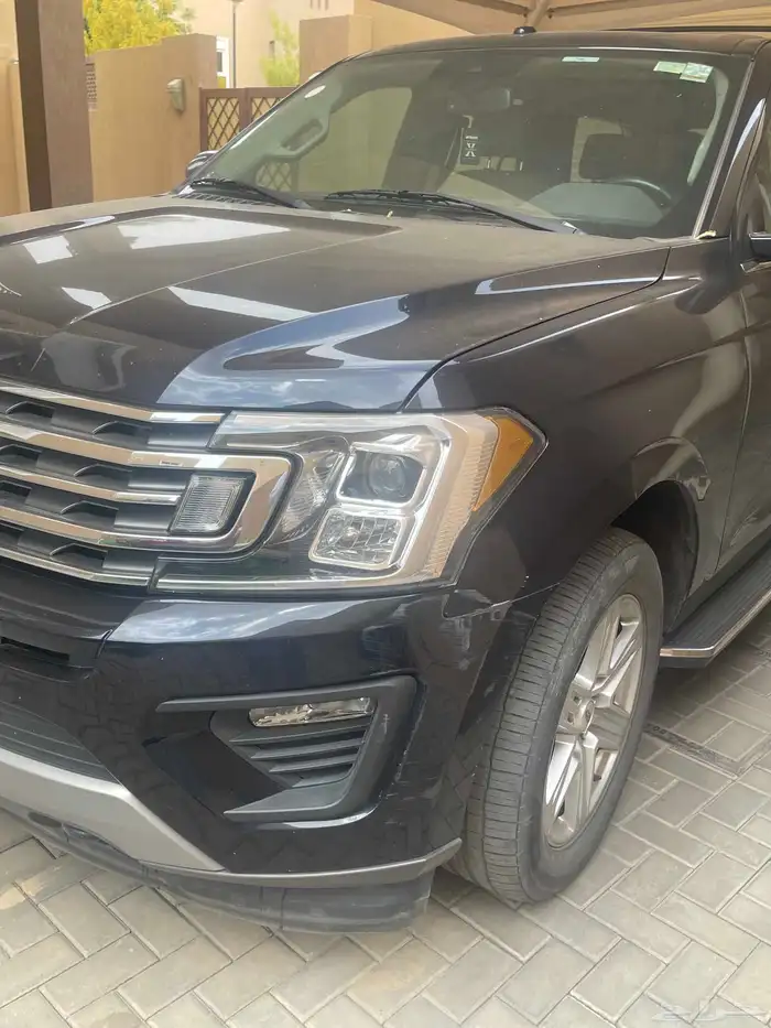 Ford Expedition XLT 2021 1