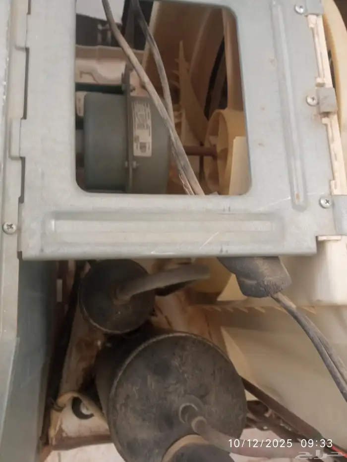 يوجد لدينا أفضل انواع المكيفات للبيع والسراير والثلاجات 3