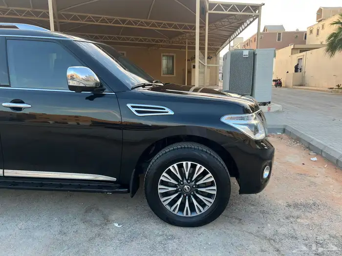 نيسان باترول 2019 بلاتينوم نظيف 3