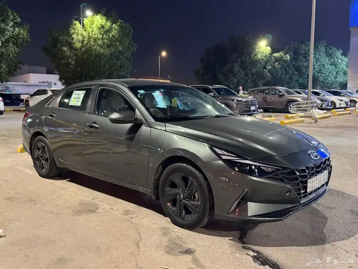 Hyundai Elantra 1.6 1