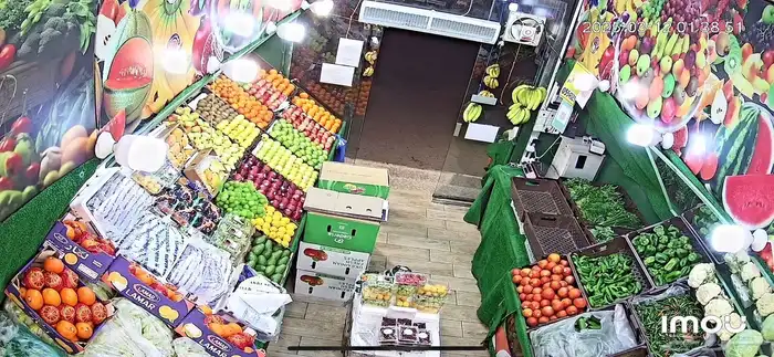 محل خضار وفواكه للتقبيل خميس مشيط جاهز بكامل التجهيزات 1