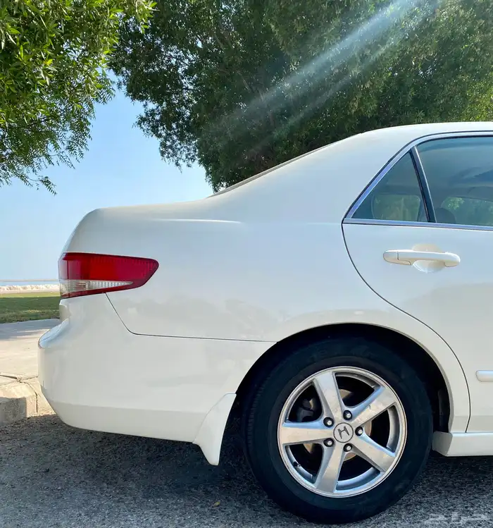 هوندا اكورد 2005نص فل فتحة تماتيك 8