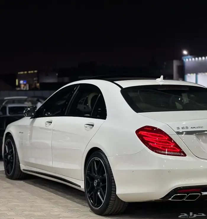 مرسيدس S63 AMG 2014 اصلي 10