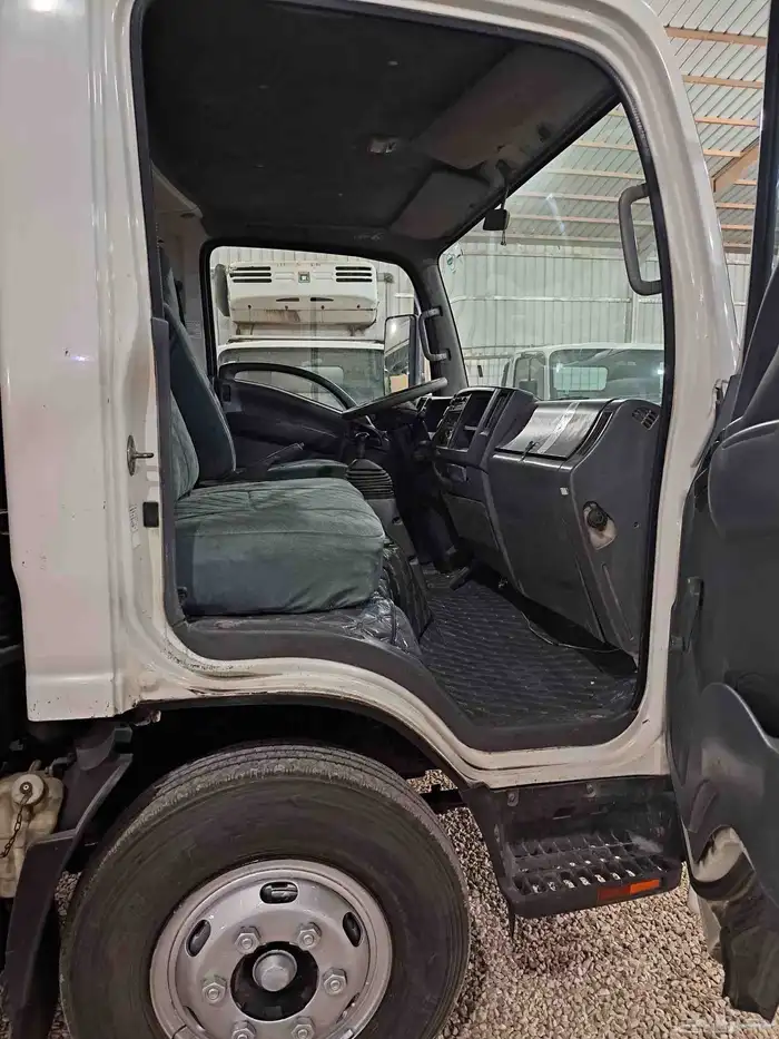 ايسوزو دينا ثلاجه 2011 تيربو 5