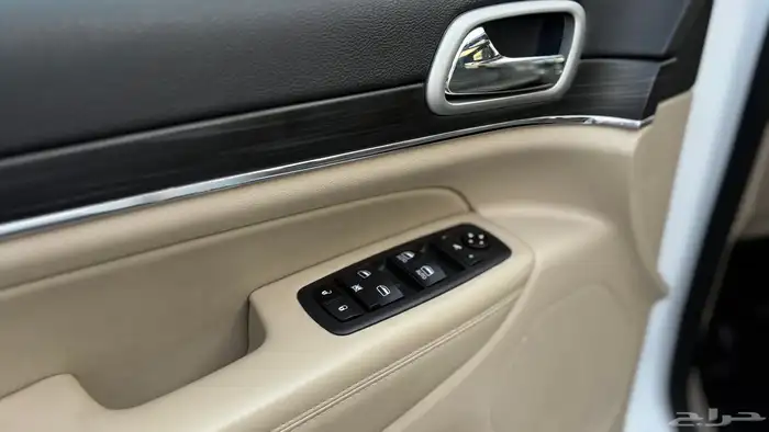 جيب جراند شروكي 2021 Limited ( ممشى قليل ) 21