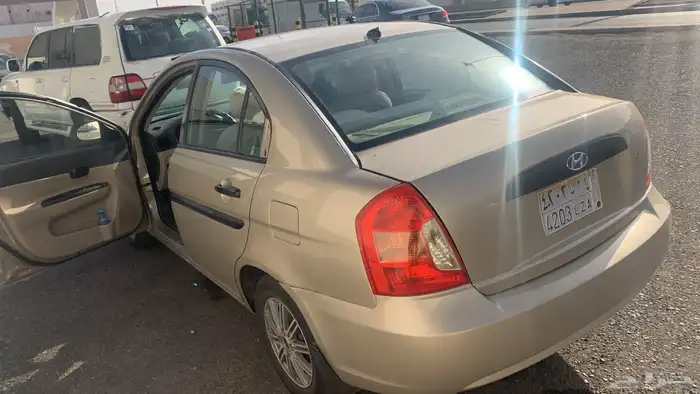 سياره هونداي اكسنت 2010 للبيع 7