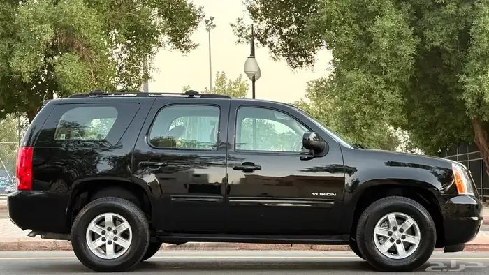 جي ام سي يوكن 2012 SLE ( شبه مخزن ) 14