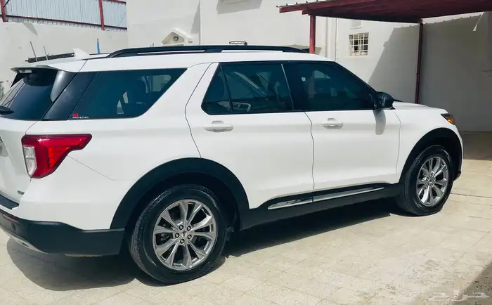 اكسبلورر xlt فل بفتحه سقف ومقاعد جلد 2