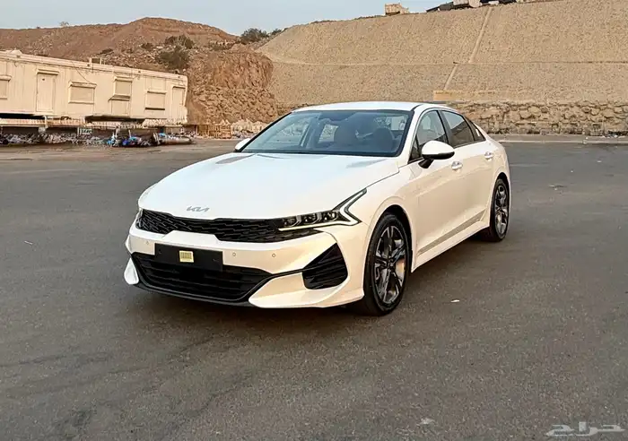 كيا K5 ( بنزين ) 2022 فل كامل بدون بانوراما 0