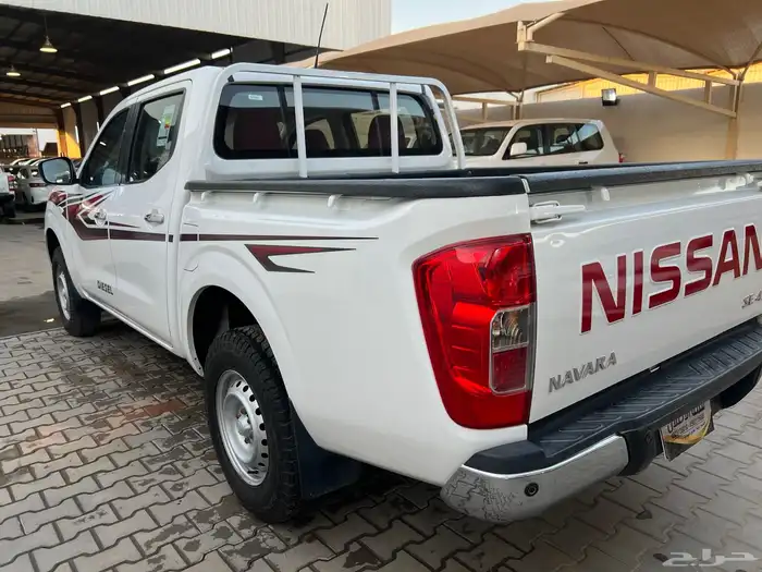 نافارا ديزل 2019 دبل دفلك نظيف جدا لدى قمة الاطلال 12