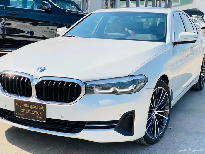 بي ام دبليو 2023 الفئه الخامسه BMW 520i 8