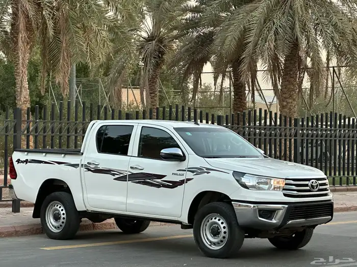 تويوتا هايلوكس موديل 2021 سعودي قير عادي دبل بنزين 0