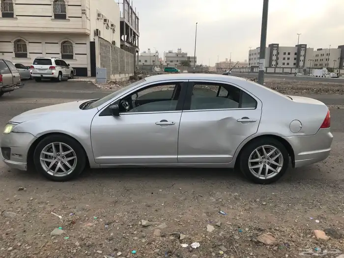 فورد فيوجن 2010 3