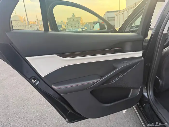 فورد_توروس_2023_تيتانيوم 62