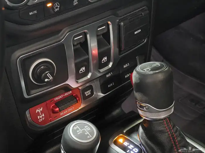 جيب رانجلر موديل 2020 بحالة الوكالة 16