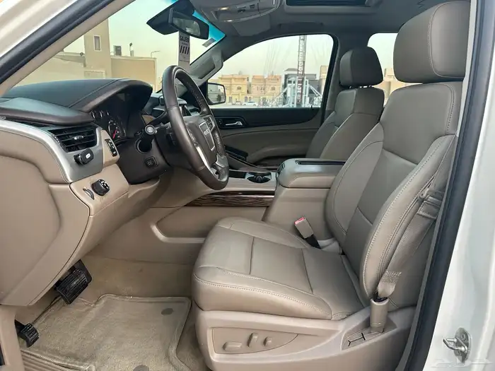 يوكن 2015 SLT اعلئ فئة وكالة 32