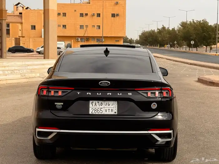 فورد توروس 2023 امبيانتي 6