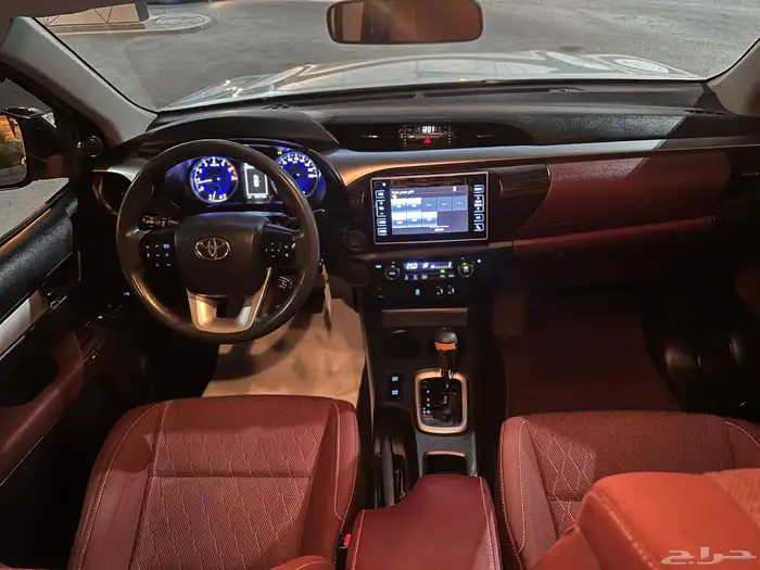 تيوتا هايلوكس 4