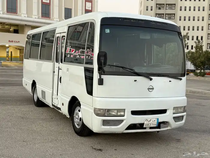 باص نيسان سيفيليان 2014 ديزل نضيف 2