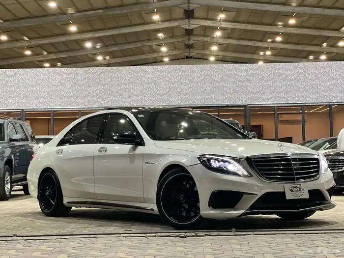 مرسيدس S63 AMG 2014 اصلي 1