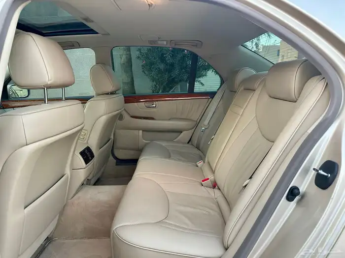 لكزس LS430 2004 مخزن نظيف جدا 48