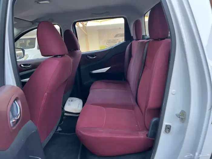 نافارا ديزل 2019 دبل دفلك نظيف جدا لدى قمة الاطلال 25