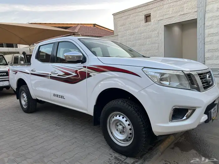 نافارا ديزل 2019 دبل دفلك نظيف جدا لدى قمة الاطلال 3