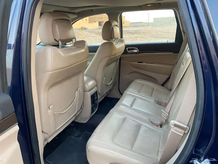 جيب جراند شيروكي 2015 ليمتد دبل V6 للبيع 9