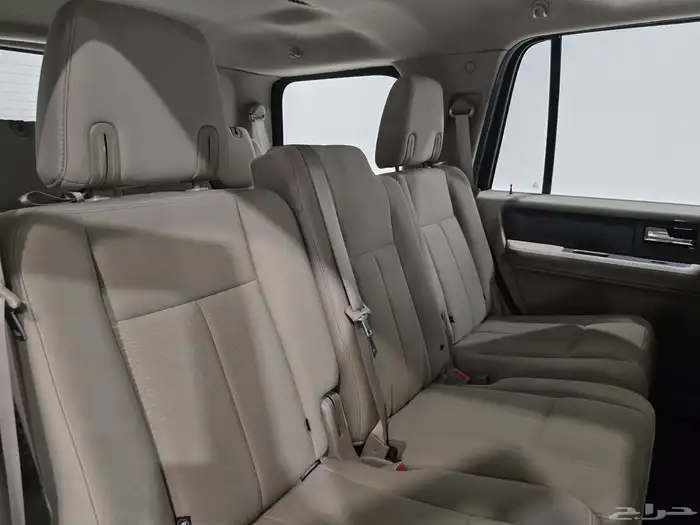 فورد اكسبيدشن موديل 2013 بحالة الوكالة 9