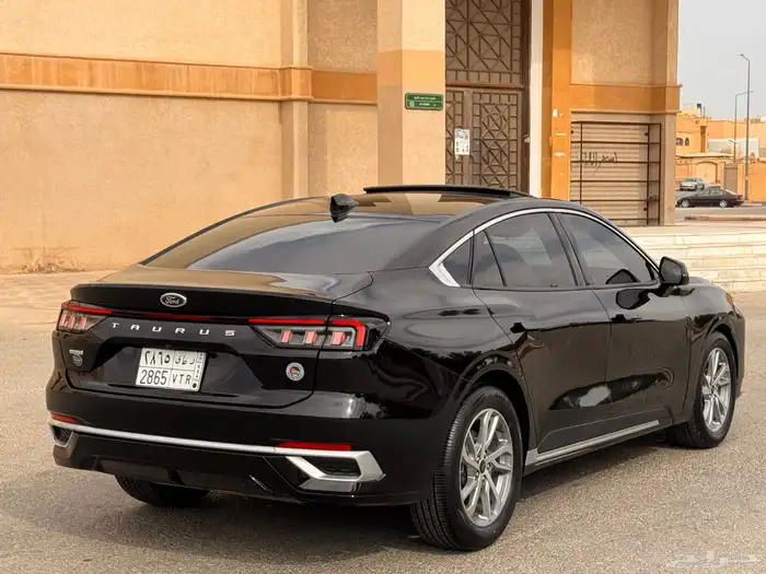 فورد توروس 2023 امبيانتي 5