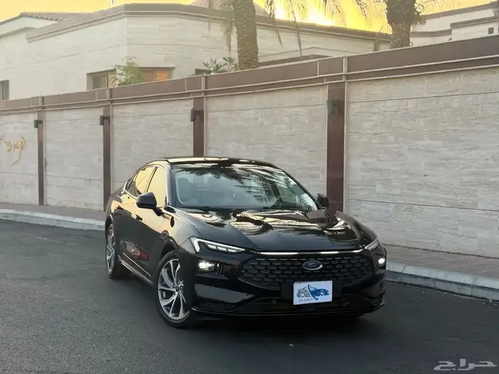 فورد_توروس_2023_تيتانيوم 1