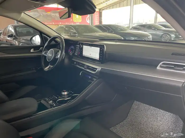 كيا كي 5 2022 قيادة ذاتية -رادار ( بنزين) 2.0L 11