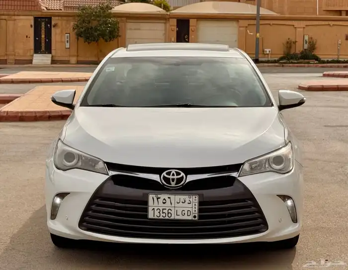 تويوتا كامري 2017 فل كامل GLX 1