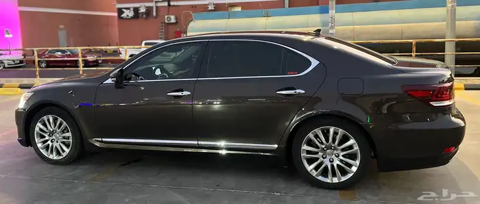لكزس 460 LS لارج موديل 2013 وارد عبداللطيف جميل 6